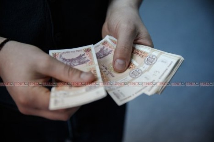 Пенсионеры получат матпомощь к Международному дню пожилых людей