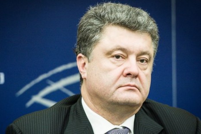 Петр Порошенко заявил, что Украина "как будто воскресает"