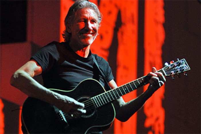 Pink Floyd воссоединилась для поддержки арестованных израильтянами активисток