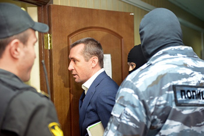 Полковник Захарченко пожаловался судье на давление оперативников ФСБ