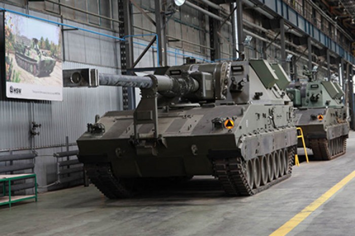 Польские военные купили отечественных гаубиц на миллиард долларов
