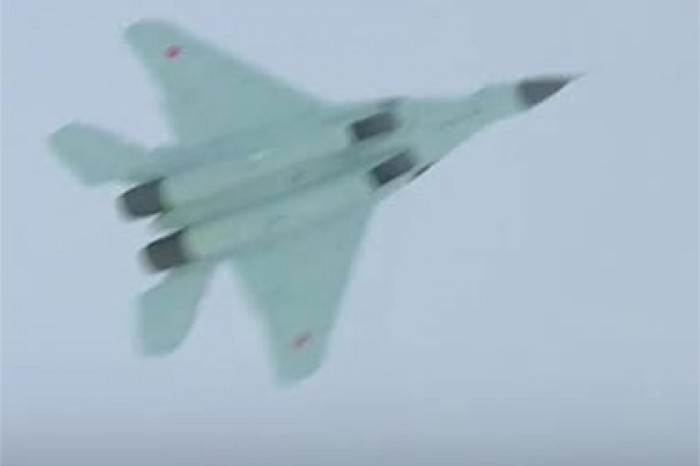 Появилось видео показательного полета истребителя МиГ-35 в Луховицах
