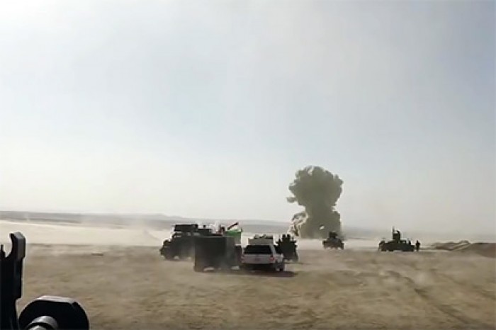 Появилось видео уничтожения бойцами пешмерга самодельного дрона-бомбы ИГ