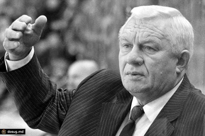 Предполагаемого виновника гибели хоккейного тренера Михалева амнистировали