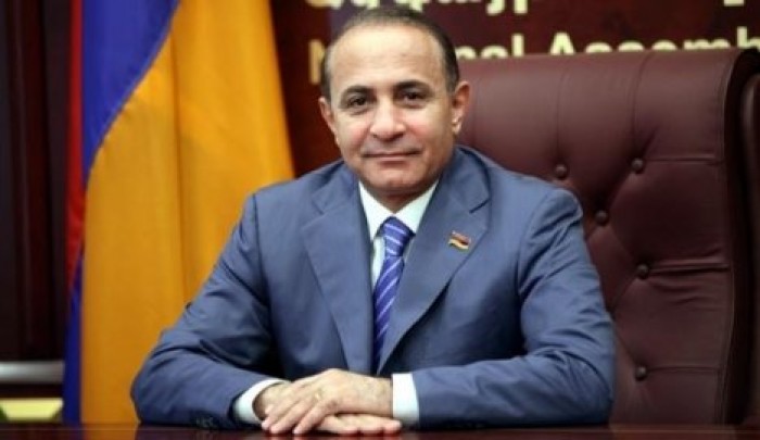 Премьер-министр Армении подал в отставку