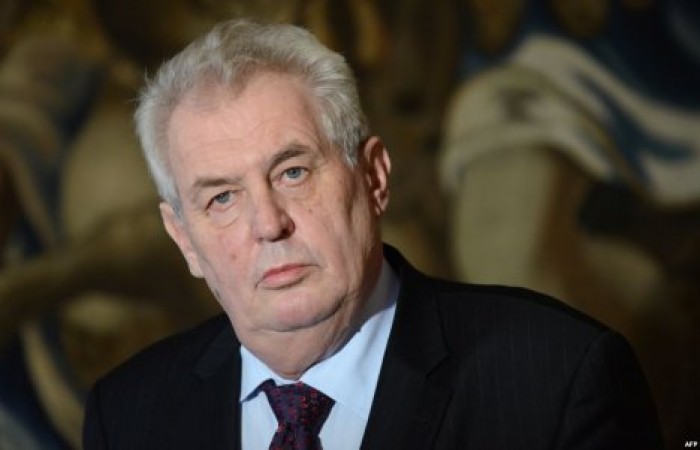 Президент Чехии призвал к референдуму по выходу страны из ЕС