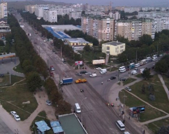 Пробка на улице Алба-Юлияиз-за протеста уличных торговцев