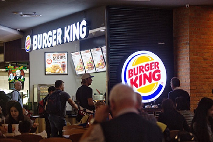 Против Burger King возбудили дело за отказ выдать бесплатный пирожок