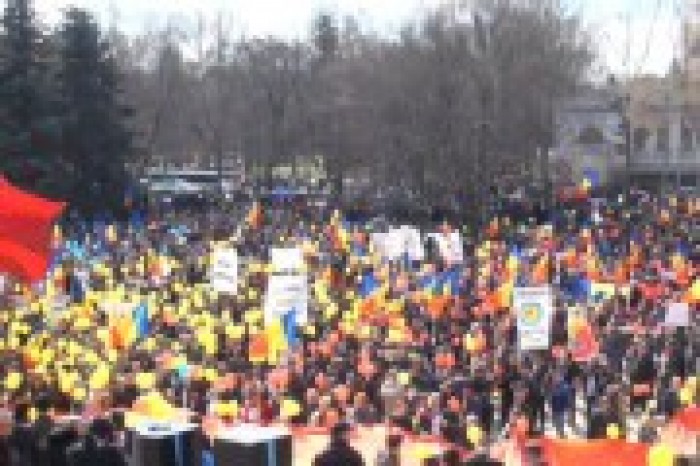 Прямая трансляция - Marșul „Dăm start UNIRII” (VIDEO)