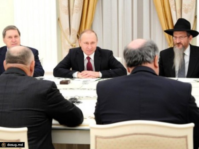 Путин с улыбкой пригласил евреев из Европы в Россию