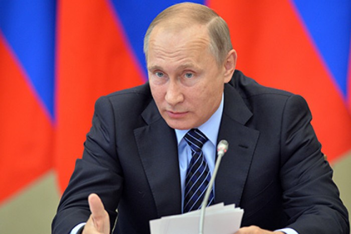 Путин потребовал подготовить проект новой госпрограммы вооружений