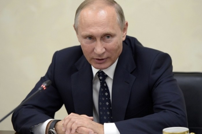 Путин призвал сократить финансирование профессионального спорта из бюджета