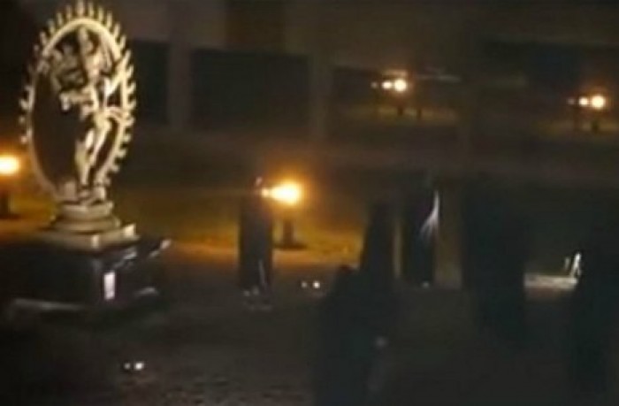 Расследуется видео с жертвоприношением женщины на территории ядерного центра 18+
