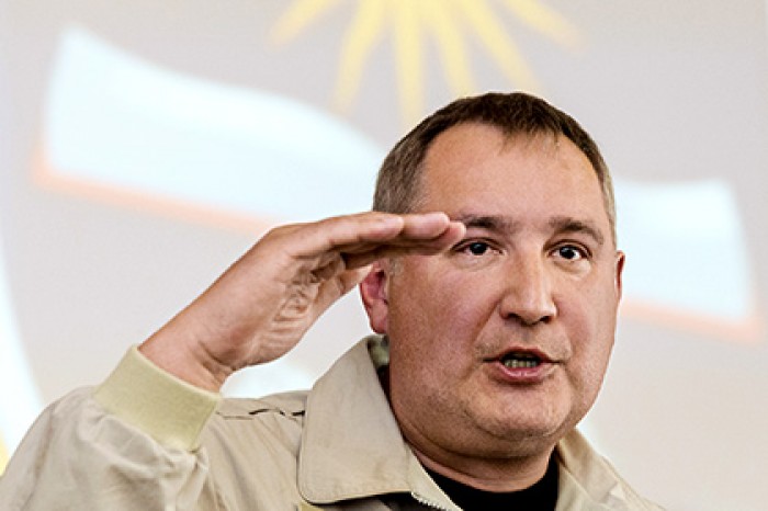 Рогозин назвал позором состояние гражданского самолетостроения в России