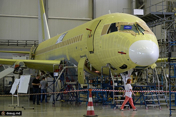 Рогозин сообщил о возможных поставках Ирану 100 самолетов SSJ-100