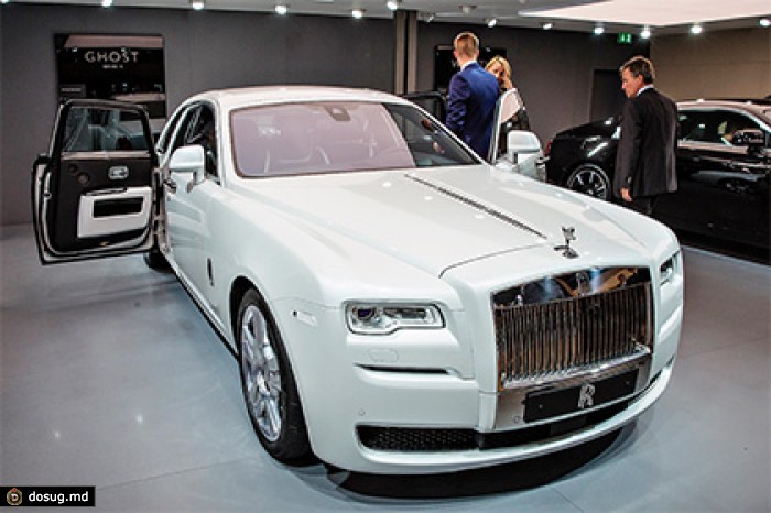 Rolls-Royce отозвал один автомобиль из-за проблемы с подушкой безопасности