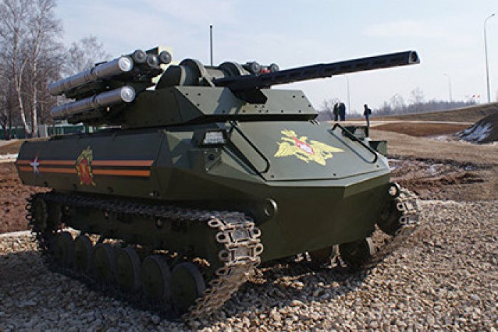 Российские военные купят в 2016 году 20 ударных роботов «Уран-9»