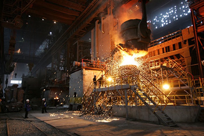 Руководителей завода в Волгограде задержали по подозрению в растратах