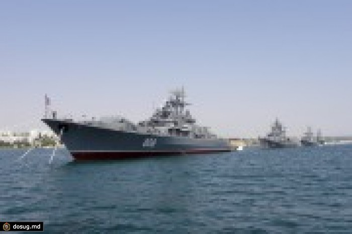 Русский военный корабль открыл огонь по рыбакам