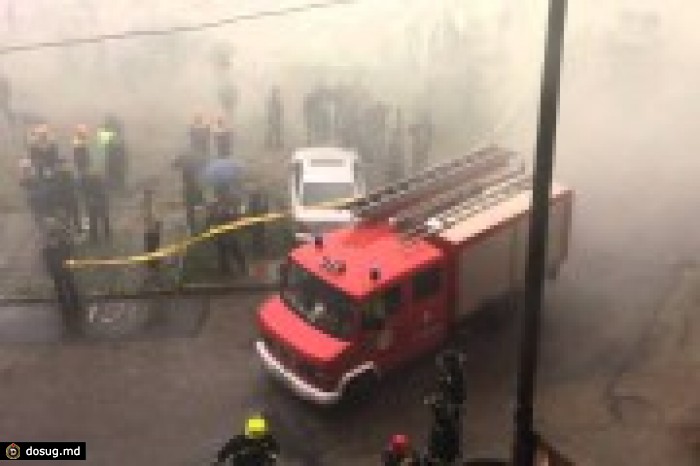 Сильный пожар на Буюканах: горит торговое помещение