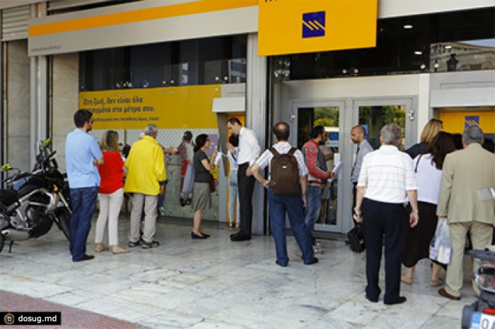 СМИ сообщили о планах Греции продлить банковские каникулы