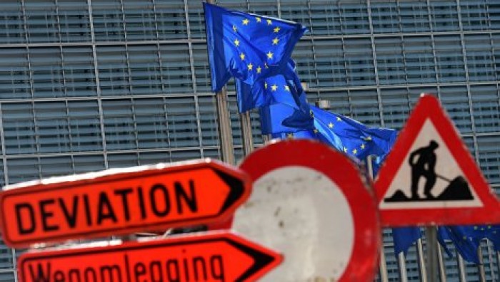СМИ: ЕС согласился продлить санкции против России до конца января 2017 года