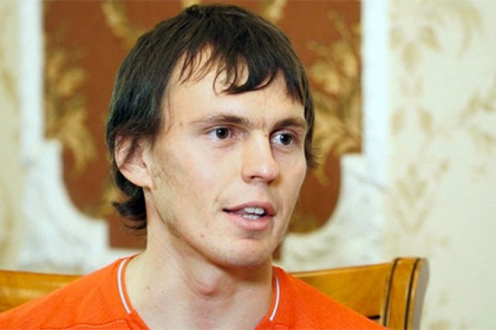 СМИ сообщили об отъезде из России информатора ARD бегуна Дмитриева