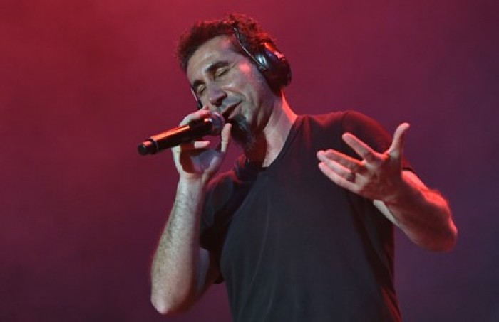 Солист System of a Down потребовал отставки мэра Еревана