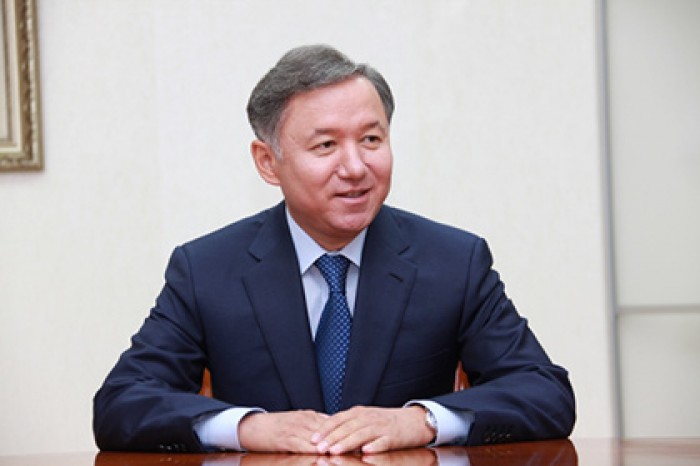 Спикер нижней палаты парламента Казахстана отверг обвинения в рейдерстве