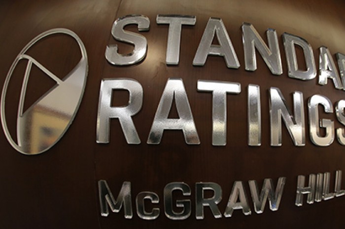 S&P улучшило прогноз по российскому рейтингу