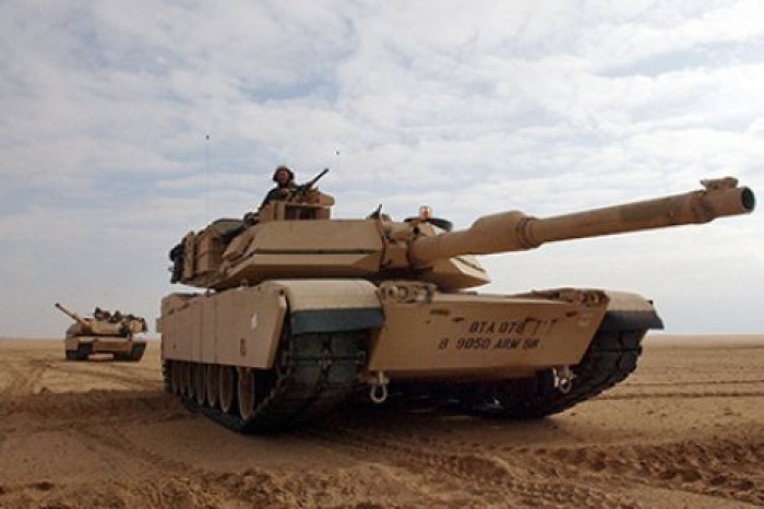 США отправили в Грузию для учений танки Abrams и БМП Bradley