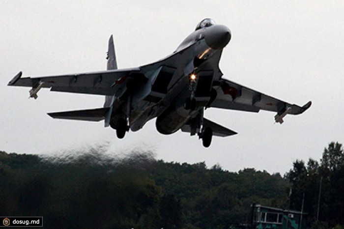Су-35С на Курилах отработали воздушный бой над морем