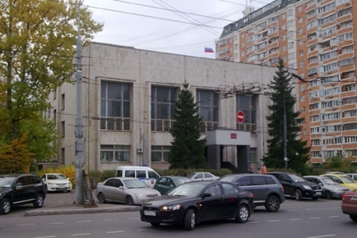Суд арестовал подростка за убийство девочки в подъезде