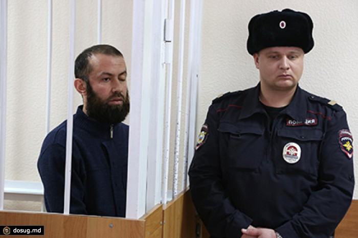 Суд продлил арест подозреваемому в хранении оружия имаму белгородской мечети