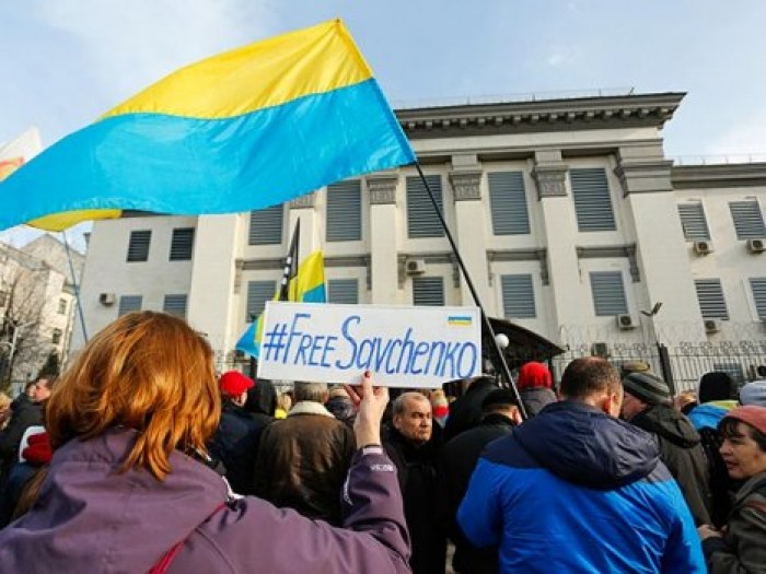 Суд в РФ решил через Интерпол найти пенсионерку