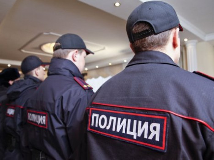 Супруги устраивали оргии с 12-летней дочерью, чтобы "подготовить" ее к взрослой жизни