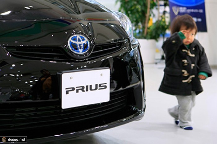 Toyota отзовет 625 тысяч гибридов Prius