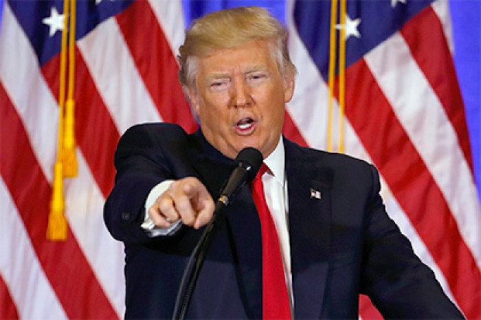Трамп отказался вести официальный Twitter президента США