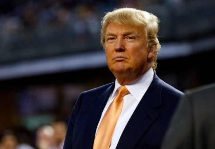 Трамп выступил за жесткие проверки туристов из Франции