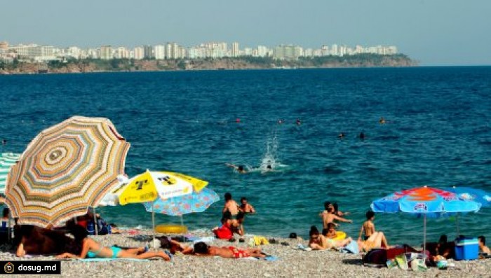 Туристка из России погибла на водном аттракционе в турецкой Анталье