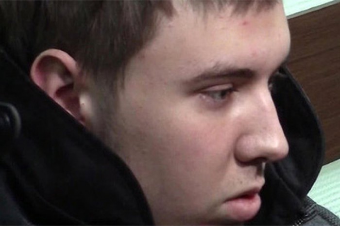 Убившему мать сыну владельца сети «Старик Хоттабыч» продлили арест