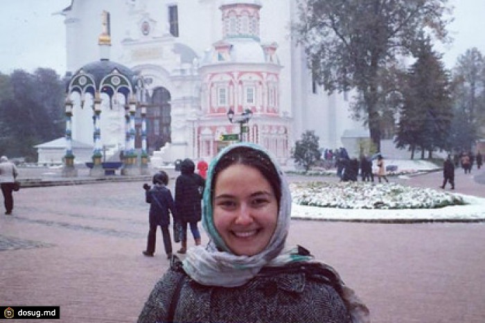 Участница разгрома выставки в «Манеже» помещена под домашний арест