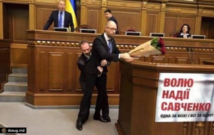 Украинские депутаты снова подрались:"Все в порядке, дебилов много"