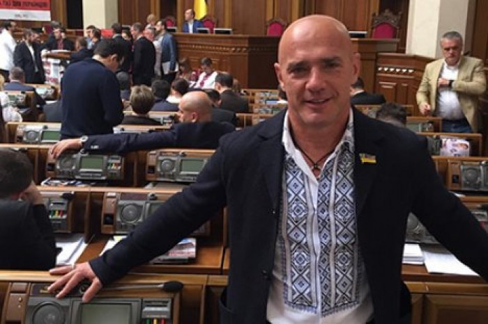 Украинского депутата поймали за просмотром порнокартинок на заседании Рады