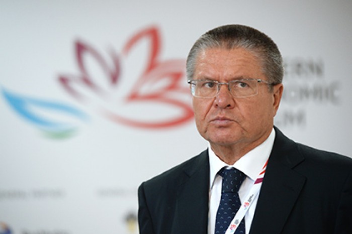 Улюкаев попросил исключить его из состава набсовета ВТБ