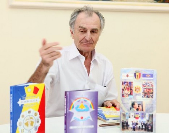 Умер автор государственного герба Молдовы Георге Врабие