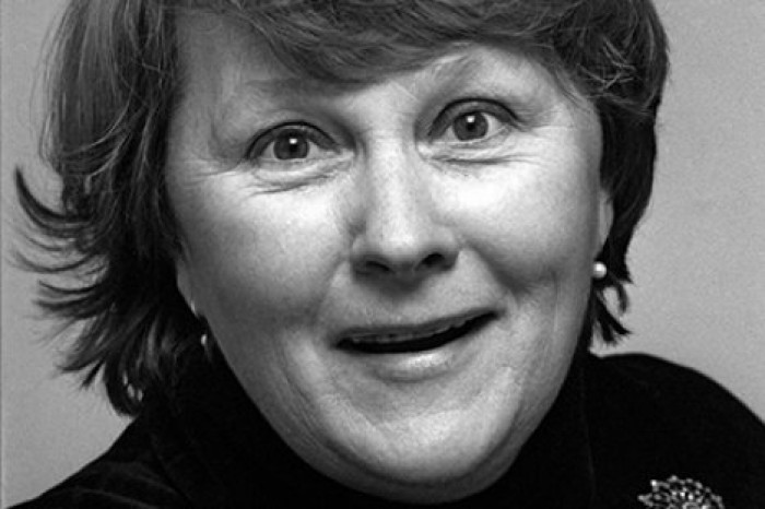 Умерла актриса фильма "Служебный роман" Людмила Иванова