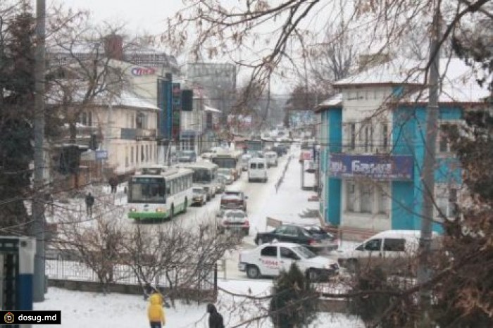 В Бельцах из-за аварии на электросетях горожане добирались на работу пешком