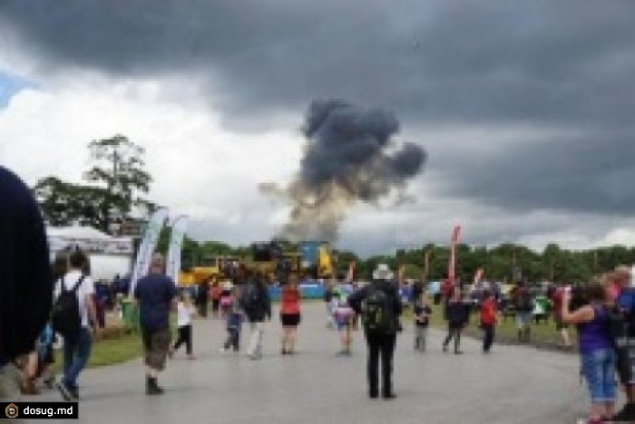В Британии во время авиашоу разбился самолет