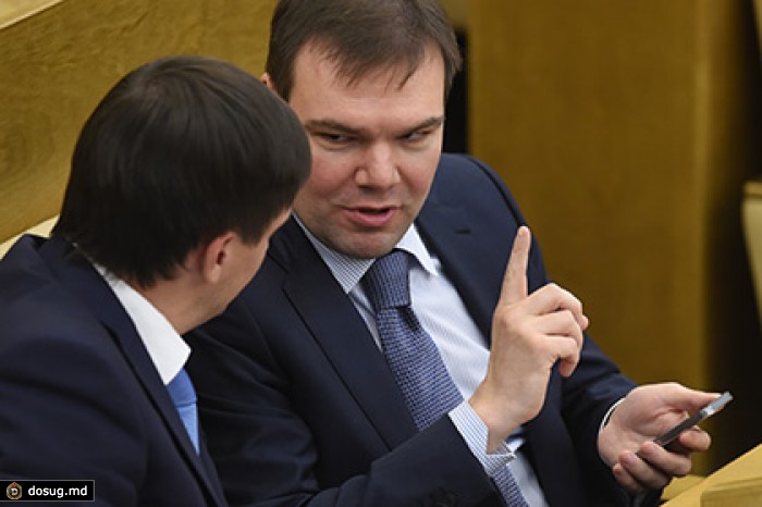 В Думе опровергли сообщения СМИ о планах по контролю мессенджеров в России
